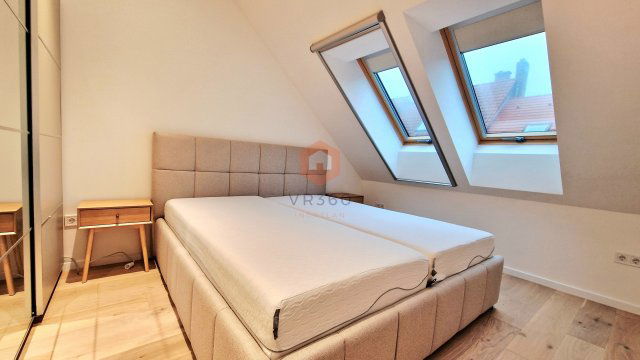 Eladó téglalakás, Pécsett, Hőgyes Endre utcában 118.9 M Ft