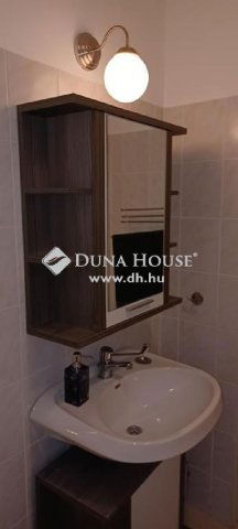 Eladó téglalakás, Budapesten, XIII. kerületben 52 M Ft