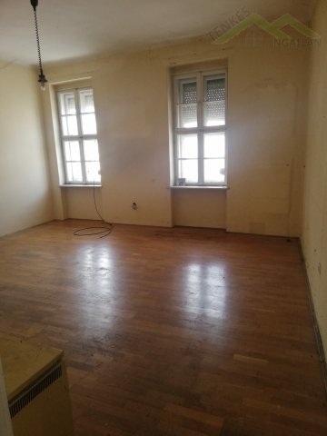 Eladó téglalakás, Siklóson, Felszabadulás utcában 21.6 M Ft