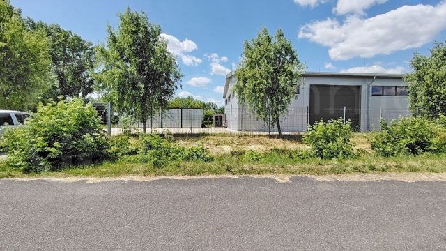 Eladó ipari ingatlan, Szikszón 140 M Ft / költözzbe.hu