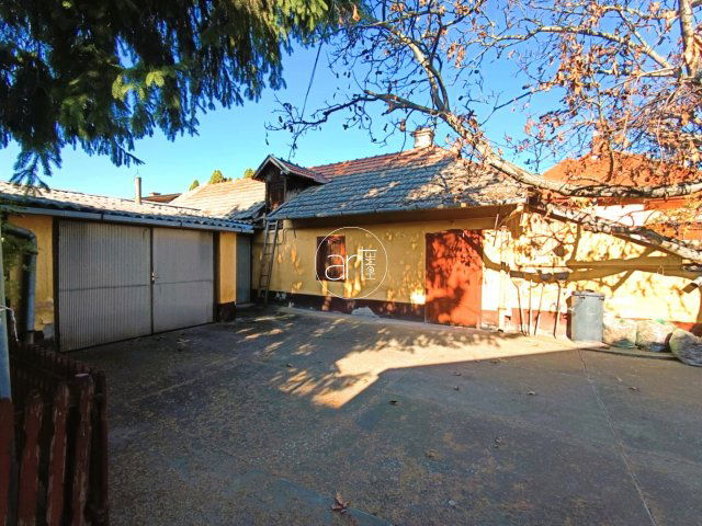 Eladó családi ház, Csongrádon, Szőlőhegyi utcában 38.9 M Ft