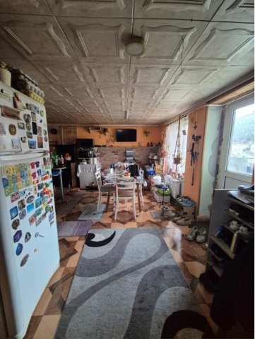 Eladó családi ház, Ászáron 31 M Ft, 3 szobás