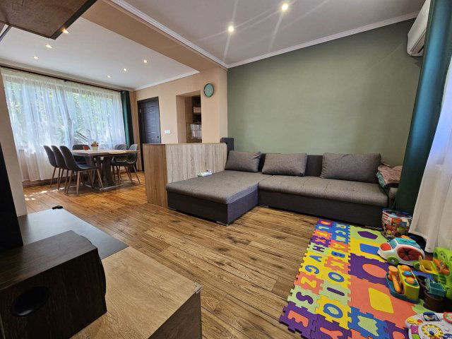 Eladó családi ház, Debrecenben 90 M Ft, 3 szobás