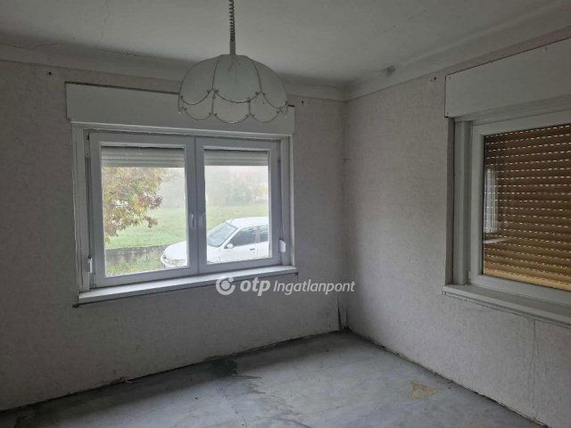 Eladó családi ház, Madocsán 23.9 M Ft, 3+1 szobás