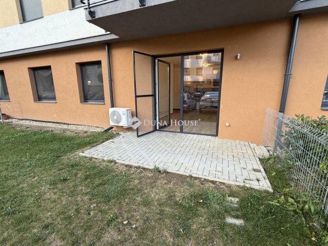 Kiadó téglalakás, albérlet, Szombathelyen, Hajdú utcában