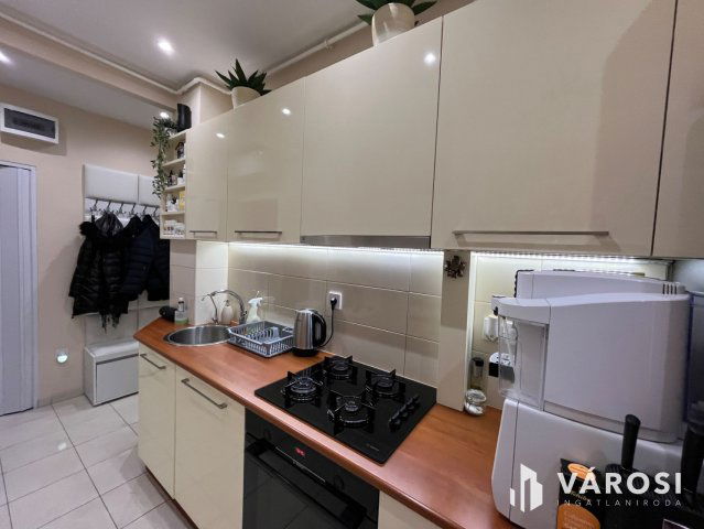 Eladó téglalakás, Debrecenben 58.9 M Ft, 3 szobás