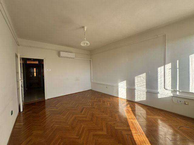 Eladó téglalakás, Tótkomlóson 19.9 M Ft, 2+1 szobás