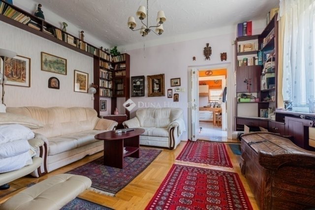 Eladó családi ház, Budapesten, XV. kerületben 99 M Ft, 3 szobás