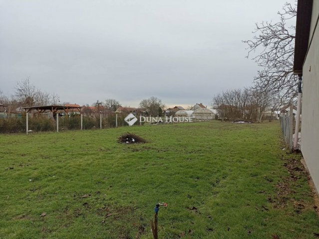 Eladó telek, Deszken 36 M Ft / költözzbe.hu