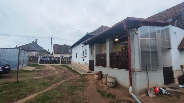 Eladó családi ház, Nagydoboson 17.5 M Ft, 2 szobás
