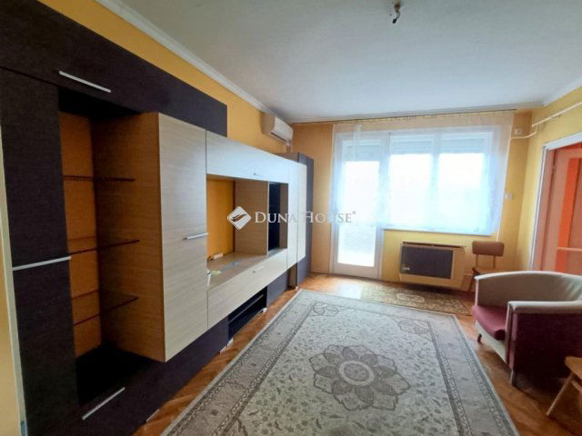 Eladó téglalakás, Kunszentmártonban, Szapáry utcában 23 M Ft