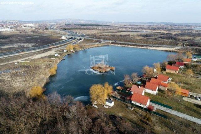 Eladó telek, Várpalotán 24.9 M Ft / költözzbe.hu
