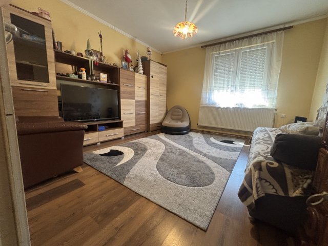 Eladó családi ház, Ramocsaházán 24.5 M Ft, 2+2 szobás