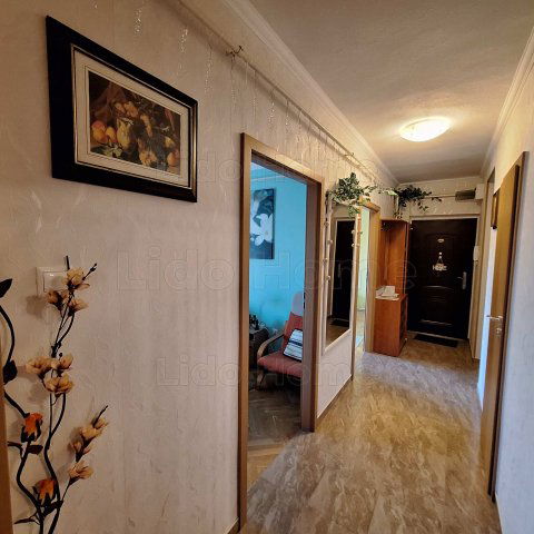 Eladó téglalakás, Siófokon 61.9 M Ft, 3 szobás