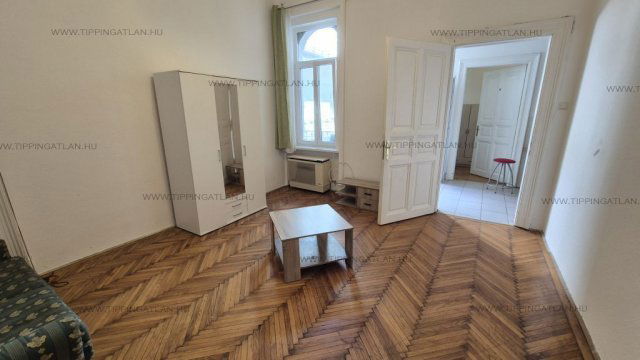 Eladó téglalakás, Budapesten, V. kerületben 84.9 M Ft, 2 szobás