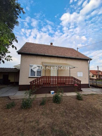 Eladó családi ház, Tiszavárkonyban 35.2 M Ft, 2 szobás