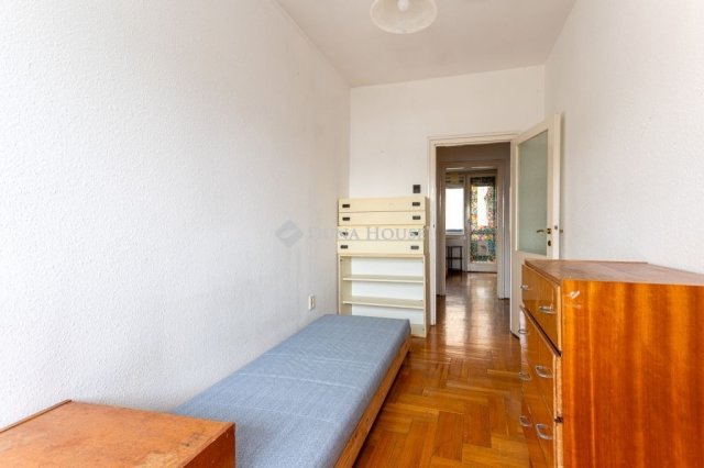 Eladó téglalakás, Budapesten, VIII. kerületben 92 M Ft, 4 szobás