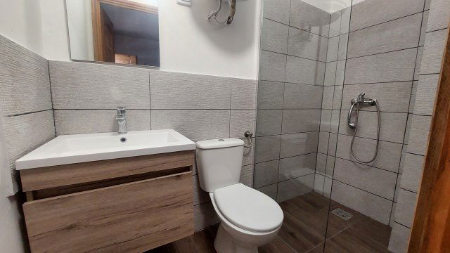 Eladó nyaraló, Balatonendréden 42.9 M Ft, 2 szobás