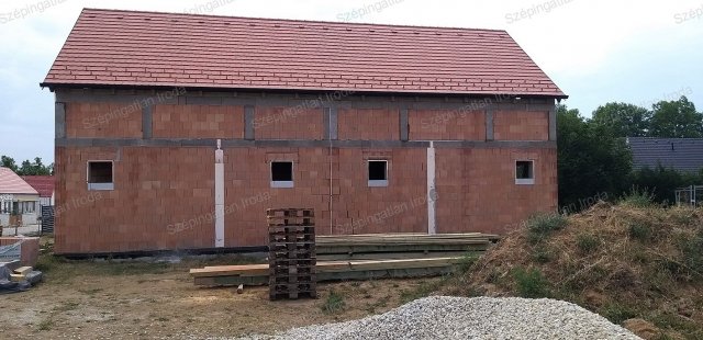 Eladó ikerház, Nagycenken 88.9 M Ft, 4 szobás