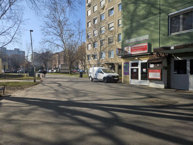 Eladó panellakás, Győrött 48.5 M Ft, 2+1 szobás