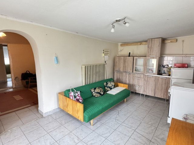 Eladó családi ház, Hevesvezekényen 14.9 M Ft, 3 szobás