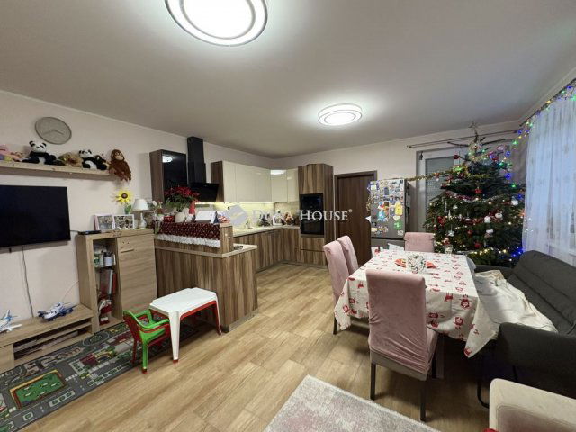 Eladó ikerház, Ócsán 94.9 M Ft, 4 szobás / költözzbe.hu