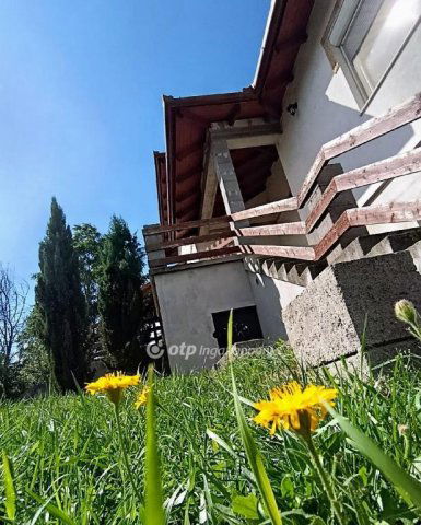 Eladó családi ház, Ercsiben 99 M Ft, 2+4 szobás