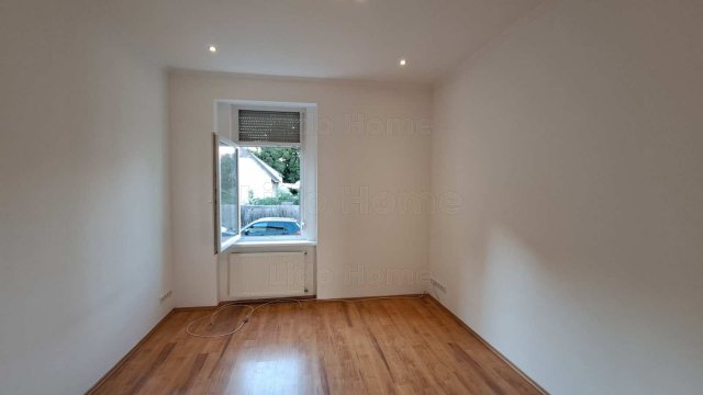 Kiadó téglalakás, albérlet, Székesfehérvárott 220 E Ft / hó