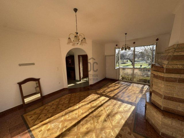 Eladó családi ház, Budapesten, XVIII. kerületben 157 M Ft