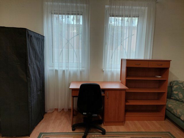 Kiadó téglalakás, albérlet, Debrecenben 185 E Ft / hó