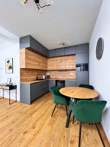 Eladó téglalakás, Szegeden 95.2 M Ft, 3 szobás