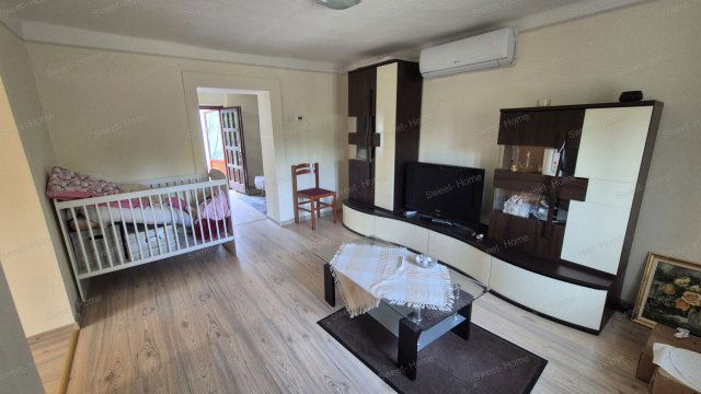 Eladó családi ház, Kecskeméten 24.9 M Ft, 2 szobás