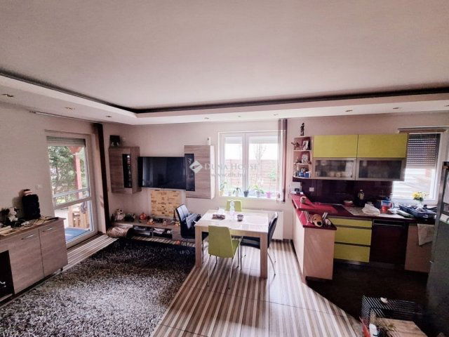 Eladó téglalakás, Budapesten, XVIII. kerületben 123 M Ft