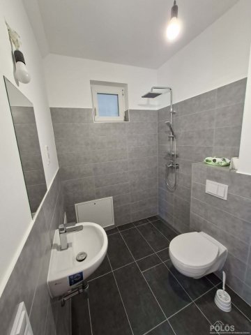 Eladó téglalakás, Sopronban 85 M Ft, 3 szobás