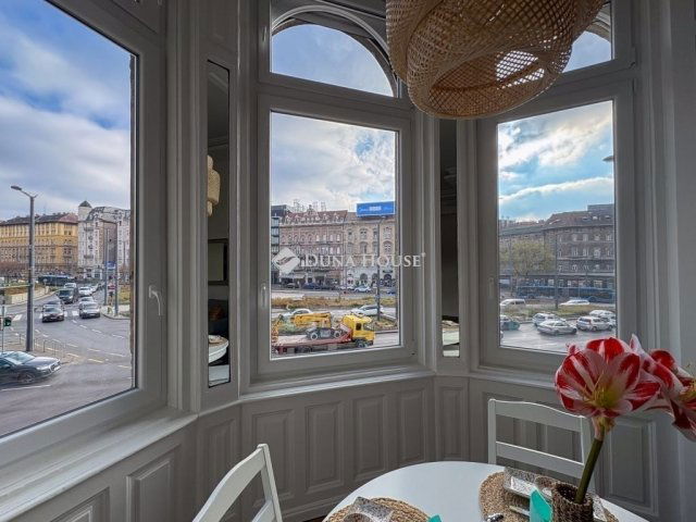 Eladó téglalakás, Budapesten, VII. kerületben 99.9 M Ft