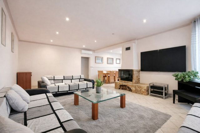 Eladó családi ház, Sárszentmihályon 155 M Ft, 6 szobás