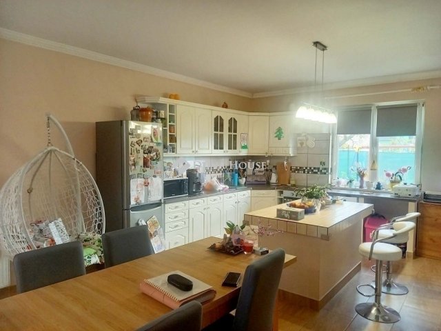 Eladó családi ház, Mogyoródon 125.6 M Ft, 4 szobás