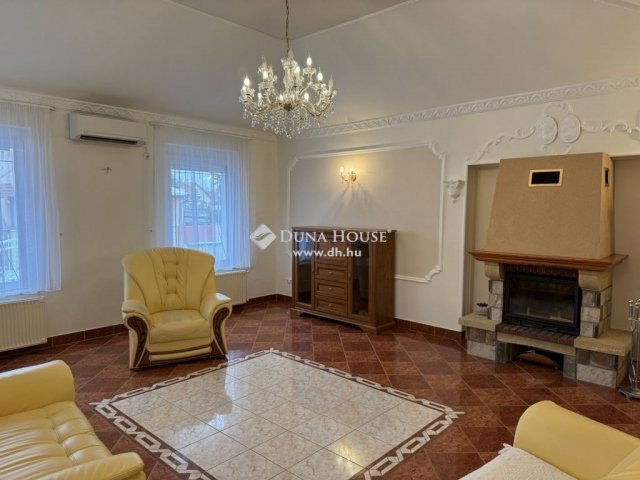 Eladó családi ház, Fóton 199.9 M Ft, 4 szobás