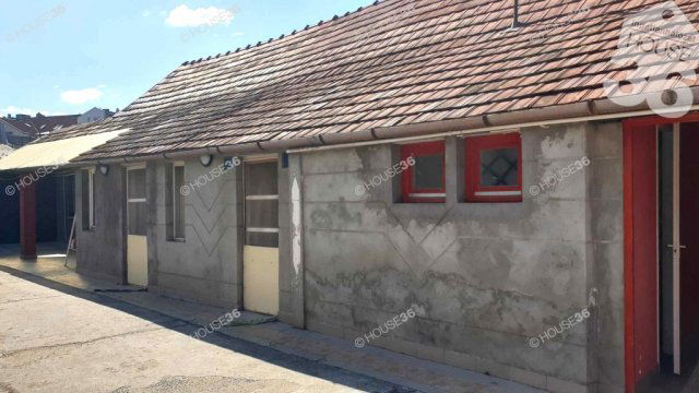 Eladó családi ház, Kecskeméten 64.99 M Ft, 4 szobás