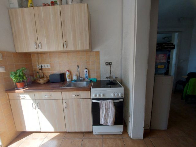 Eladó családi ház, Székesfehérvárott 84.9 M Ft, 4 szobás