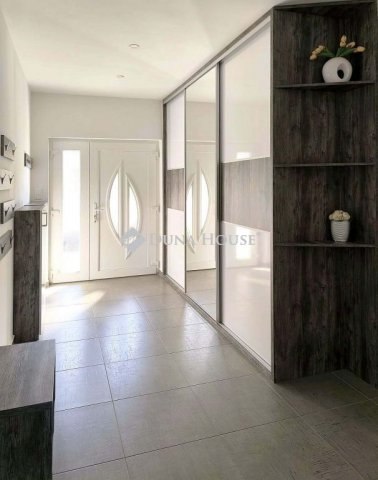 Eladó családi ház, Szombathelyen 159 M Ft, 4 szobás