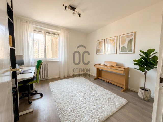 Eladó panellakás, Budapesten, III. kerületben 69.8 M Ft, 2 szobás