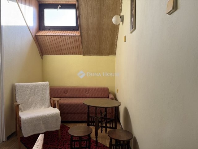 Eladó nyaraló, Mezőkövesden 49.5 M Ft, 4 szobás