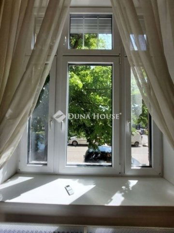 Eladó téglalakás, Budapesten, XI. kerületben 148.5 M Ft
