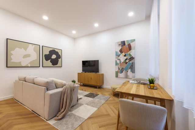 Kiadó téglalakás, albérlet, V. kerületben, József Attila utcában