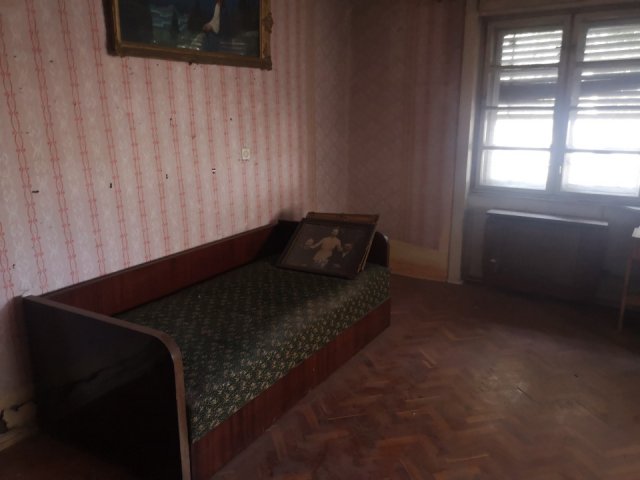 Eladó családi ház, Kondoroson 7.9 M Ft, 3 szobás