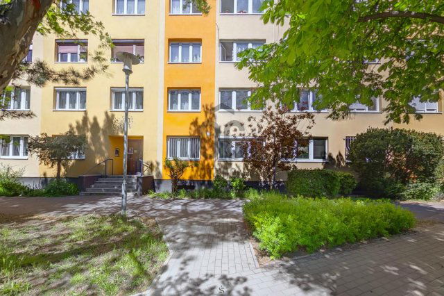 Eladó panellakás, Budapesten, XI. kerületben, Fehérvári úton
