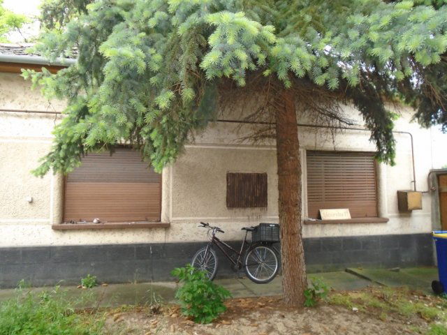 Eladó családi ház, Tiszakécskén, Kolozsvári utcában 17.9 M Ft