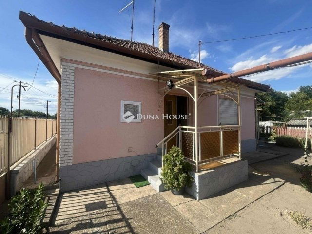 Eladó családi ház, Albertirsán 49.9 M Ft, 2 szobás