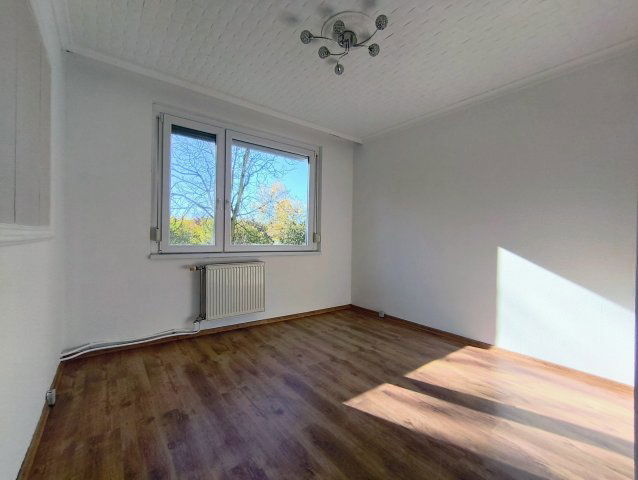 Eladó panellakás, Békésen 18.5 M Ft, 2 szobás